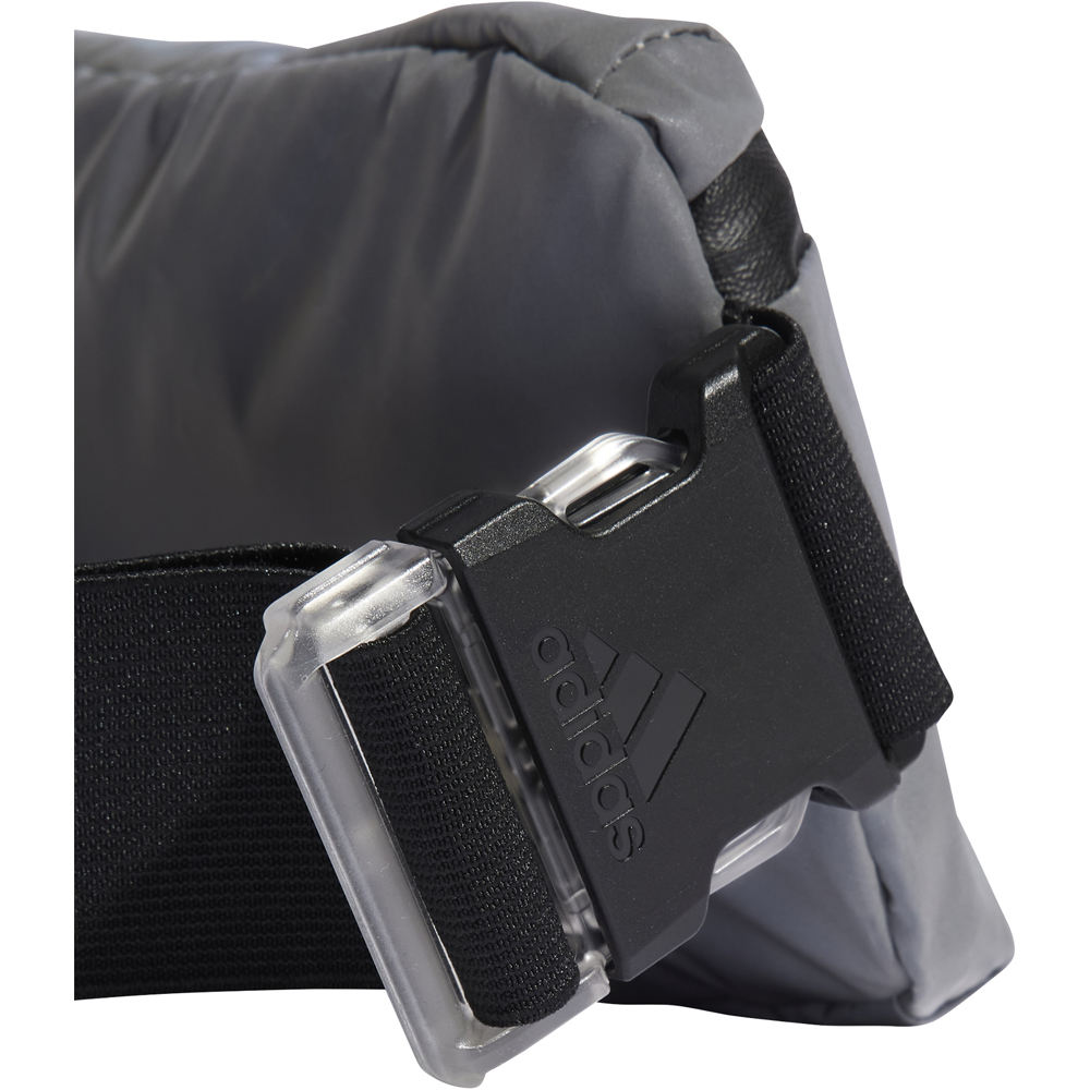 adidas riñonera Adidas SPORTS WAISTBAG 02 adidas riñonera Adidas SPORTS WAISTBAG 02