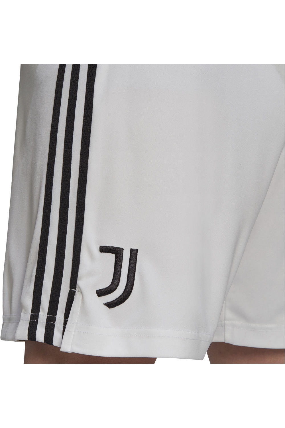 adidas pantalones fútbol oficiales Adidas JUVENTUS 22 H SHO BL vista detalle adidas pantalones fútbol oficiales Adidas JUVENTUS 22 H SHO BL vista detalle
