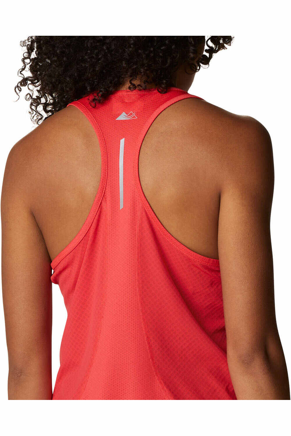 Columbia camiseta tirantes running Columbia W Titan Ultra Zero Tank vista detalle Columbia camiseta tirantes running Columbia W Titan Ultra Zero Tank vista detalle