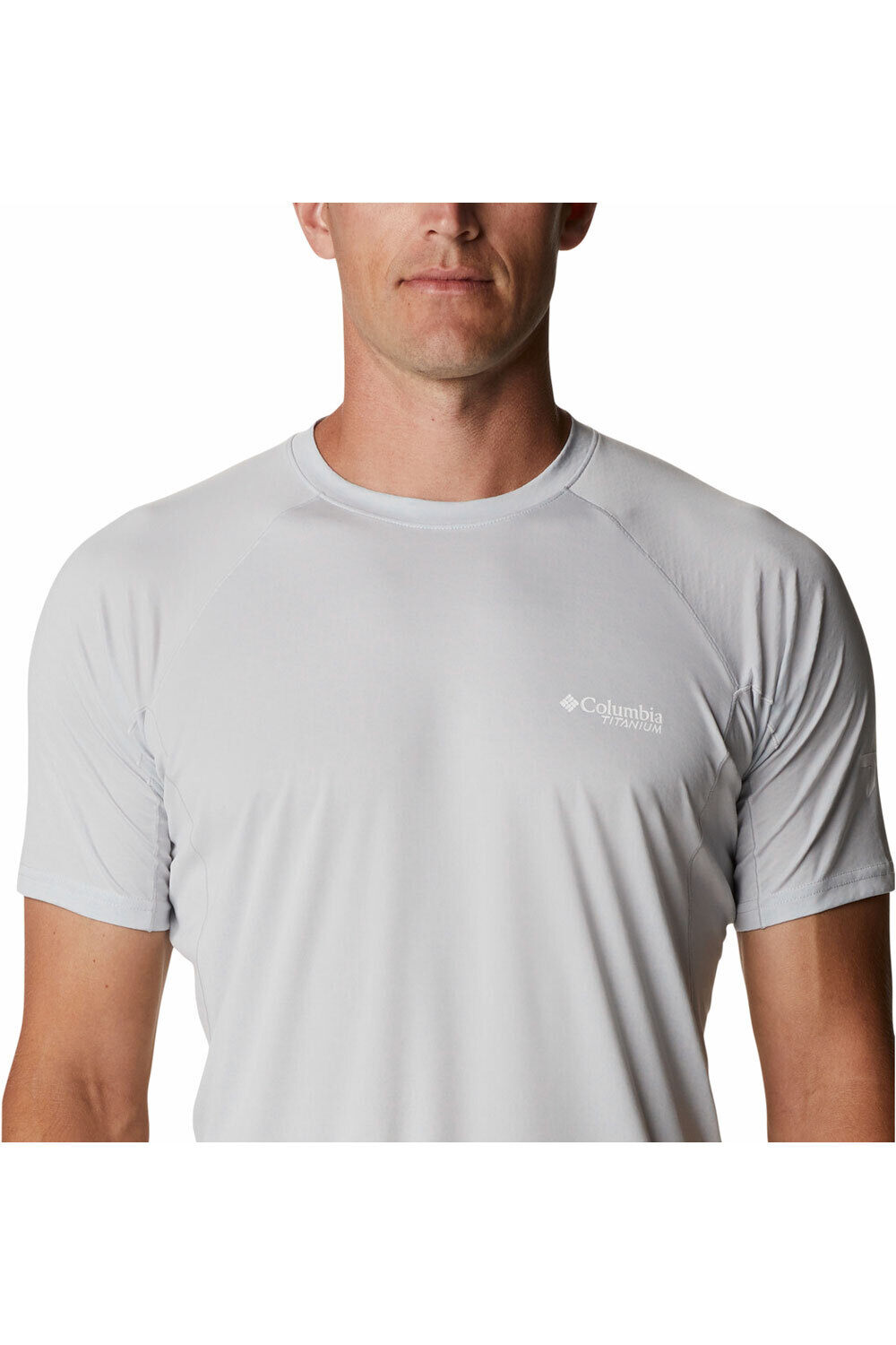 Columbia camisetas trail running manga corta hombre Columbia M Titan Pass SS Tee vista trasera Columbia camisetas trail running manga corta hombre Columbia M Titan Pass SS Tee vista trasera