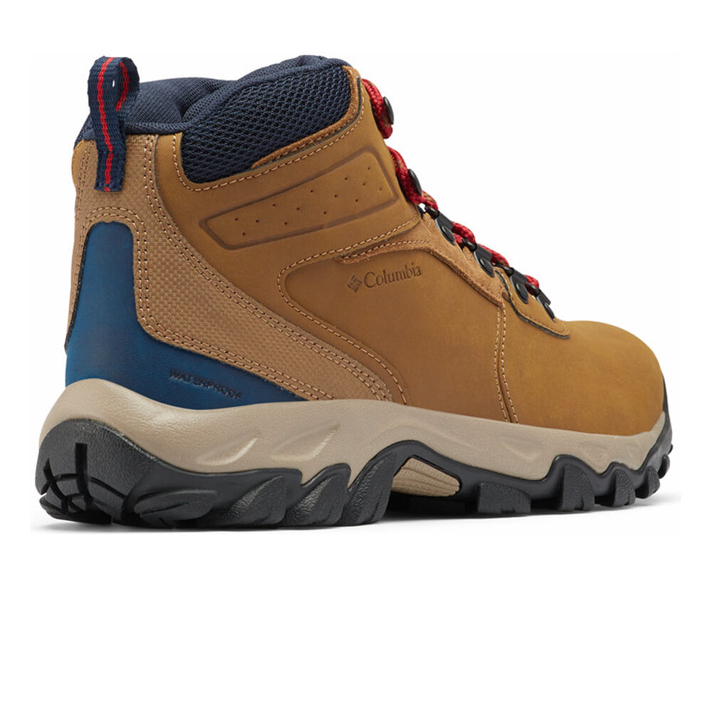 Columbia bota trekking hombre Columbia NEWTON RIDGE PLUS II WATERPROOF vista superior Columbia bota trekking hombre Columbia NEWTON RIDGE PLUS II WATERPROOF vista superior