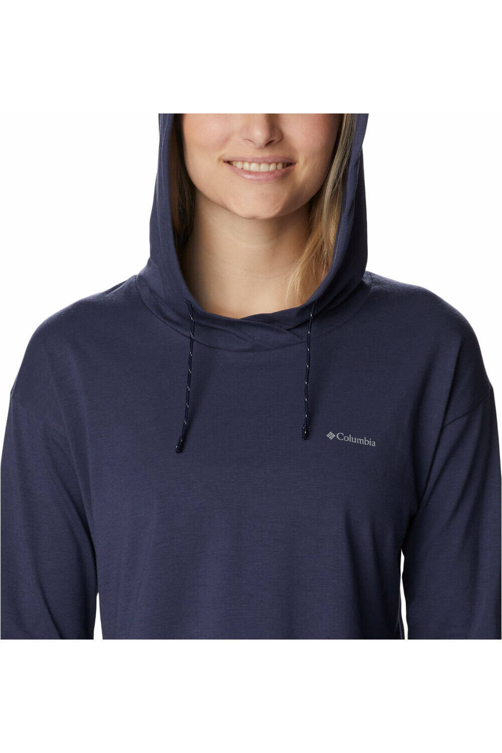 Columbia camiseta montaña manga larga mujer Columbia Sun Trek EU Hooded Pullover vista trasera Columbia camiseta montaña manga larga mujer Columbia Sun Trek EU Hooded Pullover vista trasera