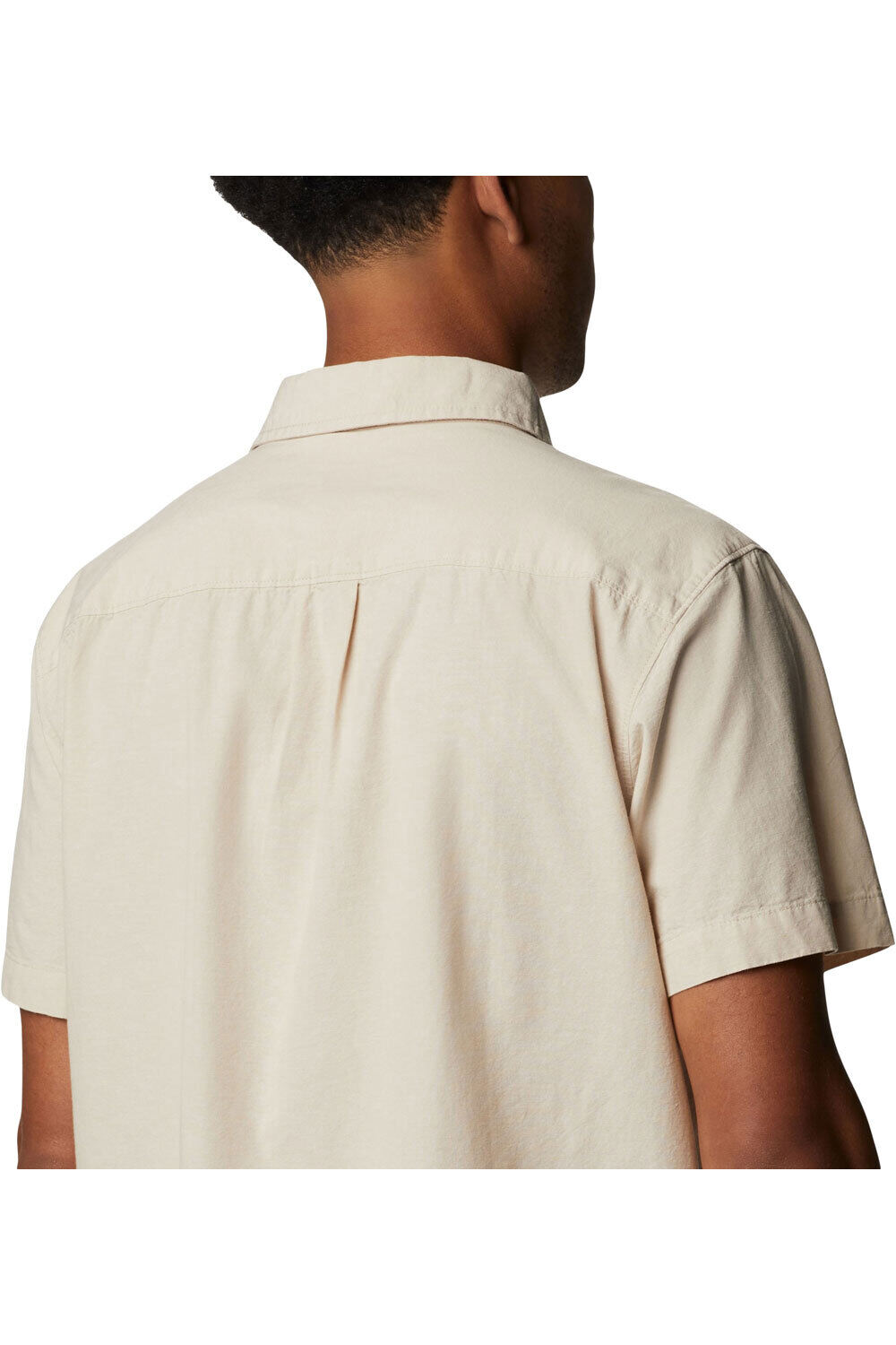 Columbia camisa montaña manga corta hombre Columbia Scenic Ridge Woven Short Sleeve vista trasera Columbia camisa montaña manga corta hombre Columbia Scenic Ridge Woven Short Sleeve vista trasera