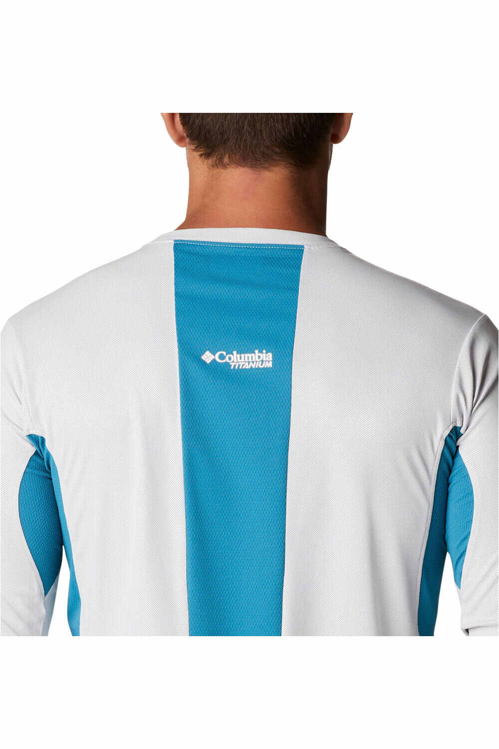 Columbia camiseta montaña manga larga hombre Columbia M Titan Pass Sun Deflector LS Tee 2.0 vista detalle Columbia camiseta montaña manga larga hombre Columbia M Titan Pass Sun Deflector LS Tee 2.0 vista detalle