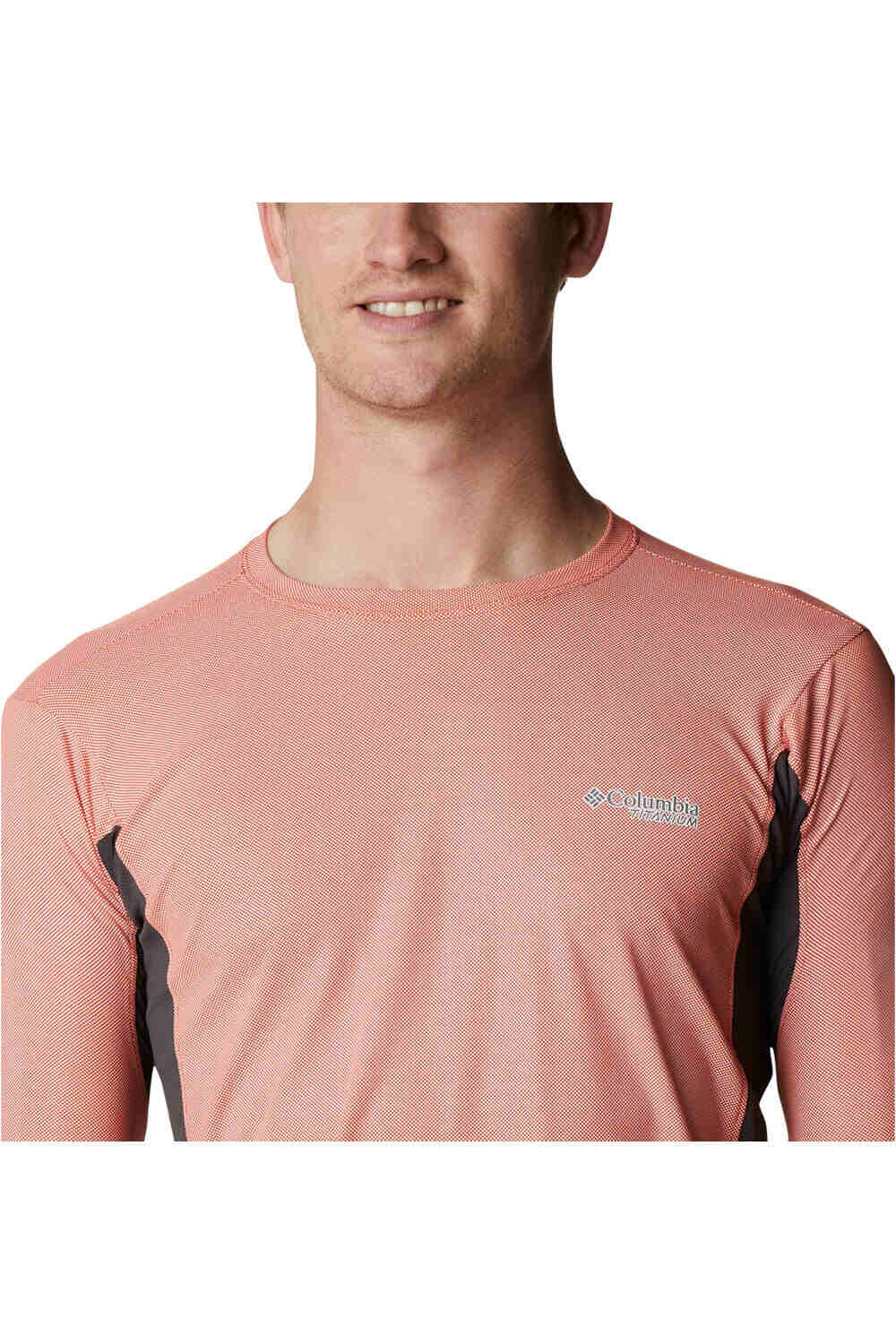 Columbia camiseta montaña manga larga hombre Columbia M Titan Pass Sun Deflector LS Tee 2.0 vista trasera Columbia camiseta montaña manga larga hombre Columbia M Titan Pass Sun Deflector LS Tee 2.0 vista trasera