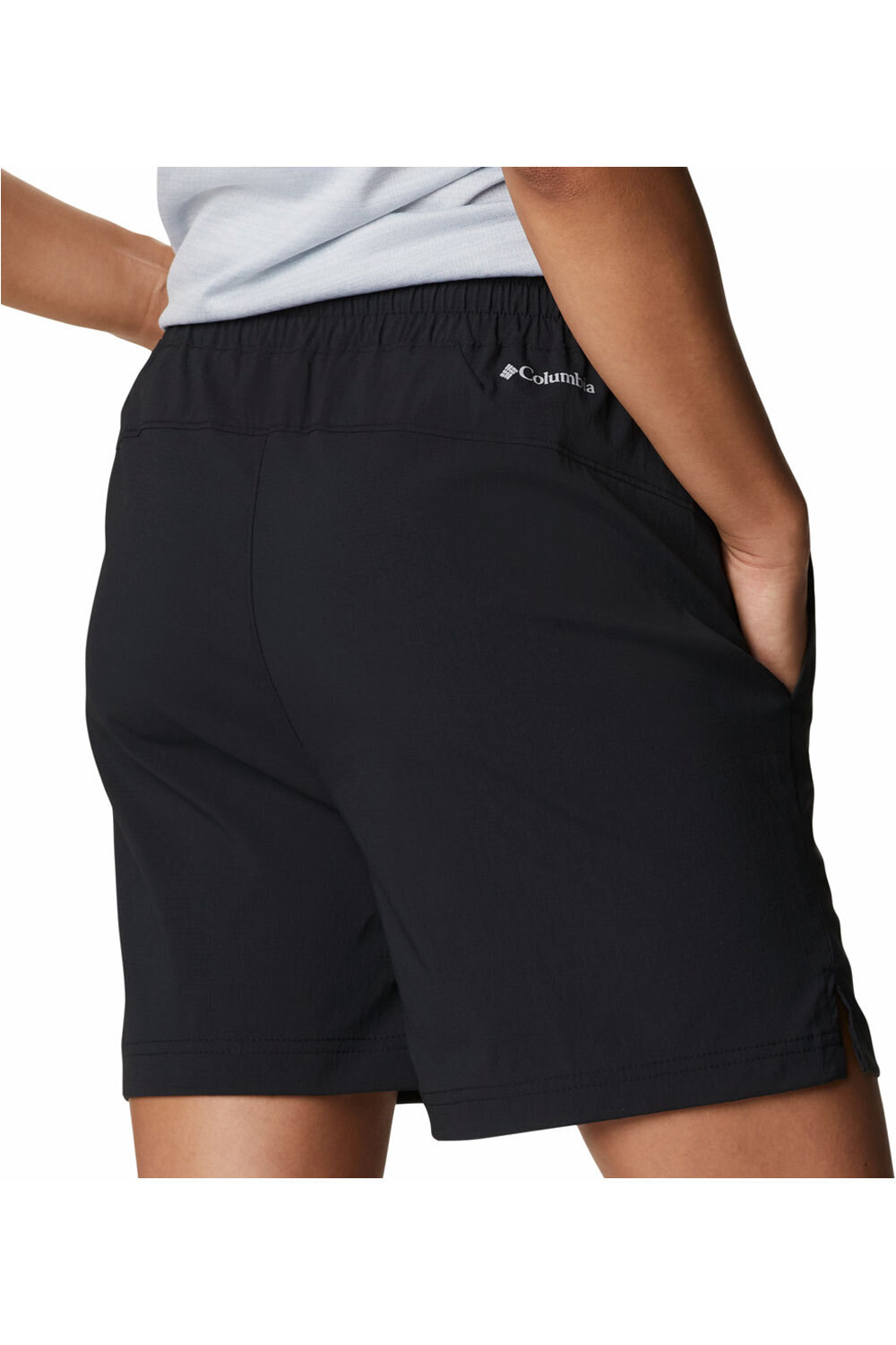Columbia pantalón corto montaña mujer Columbia On The Go Short vista detalle Columbia pantalón corto montaña mujer Columbia On The Go Short vista detalle
