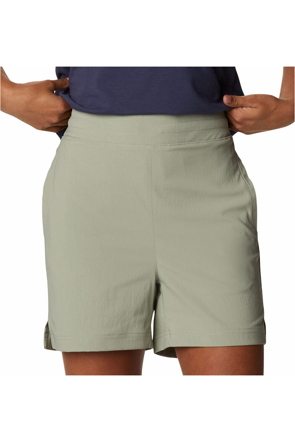 Columbia pantalón corto montaña mujer Columbia On The Go Short vista trasera Columbia pantalón corto montaña mujer Columbia On The Go Short vista trasera
