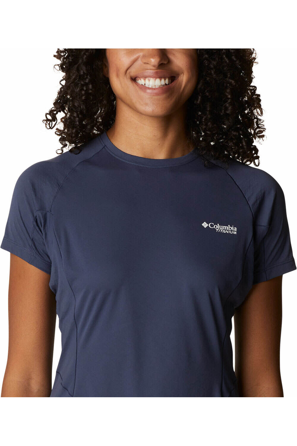 Columbia camiseta montaña manga corta mujer Columbia W Titan Pass Ice SS Tee vista trasera Columbia camiseta montaña manga corta mujer Columbia W Titan Pass Ice SS Tee vista trasera