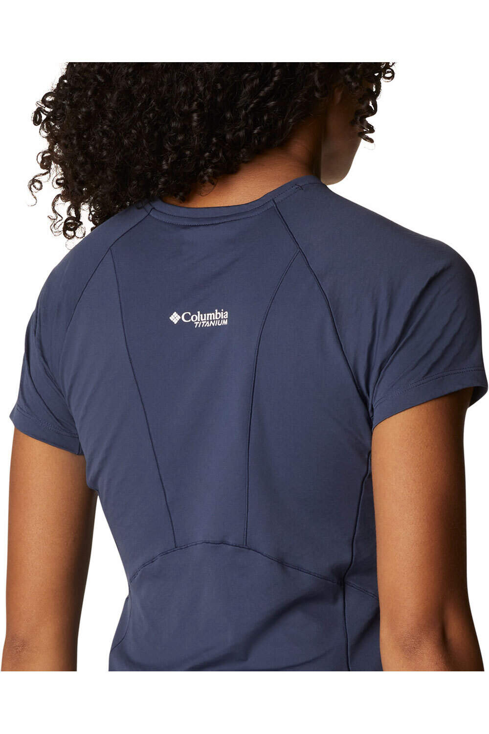 Columbia camiseta montaña manga corta mujer Columbia W Titan Pass Ice SS Tee vista detalle Columbia camiseta montaña manga corta mujer Columbia W Titan Pass Ice SS Tee vista detalle