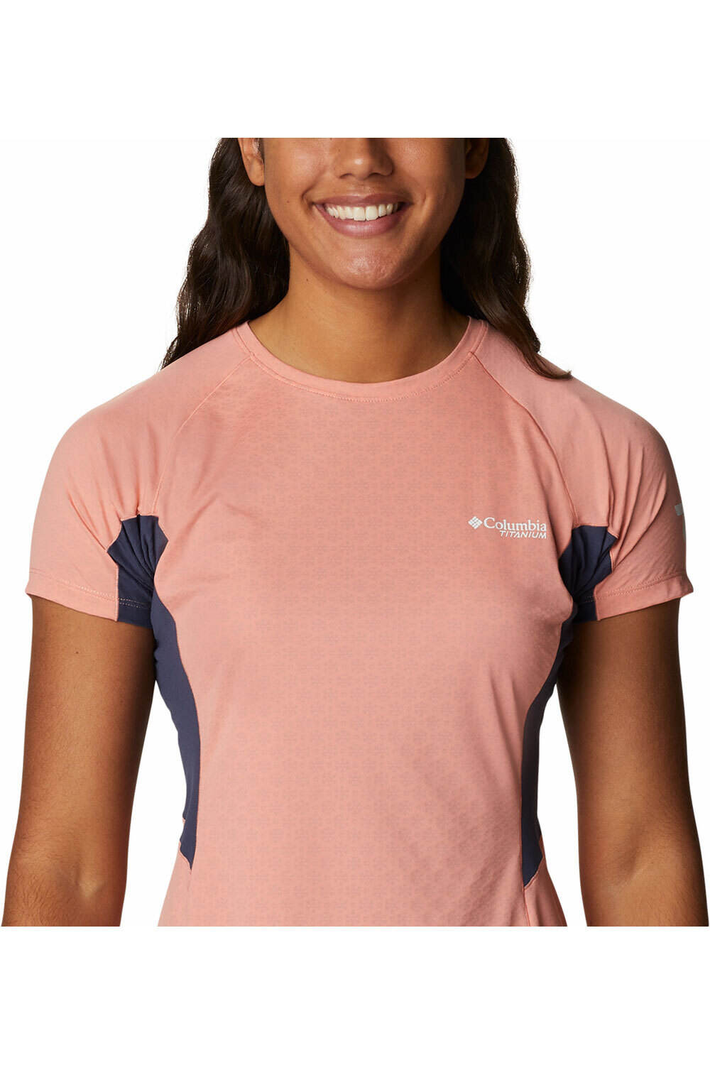Columbia camiseta montaña manga corta mujer Columbia W Titan Pass Ice SS Tee vista trasera Columbia camiseta montaña manga corta mujer Columbia W Titan Pass Ice SS Tee vista trasera