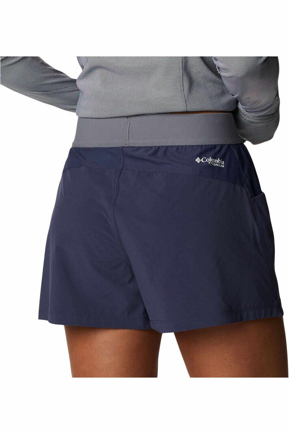 Columbia pantalón corto montaña mujer Columbia W Titan Pass LW Short 2.0 vista detalle Columbia pantalón corto montaña mujer Columbia W Titan Pass LW Short 2.0 vista detalle