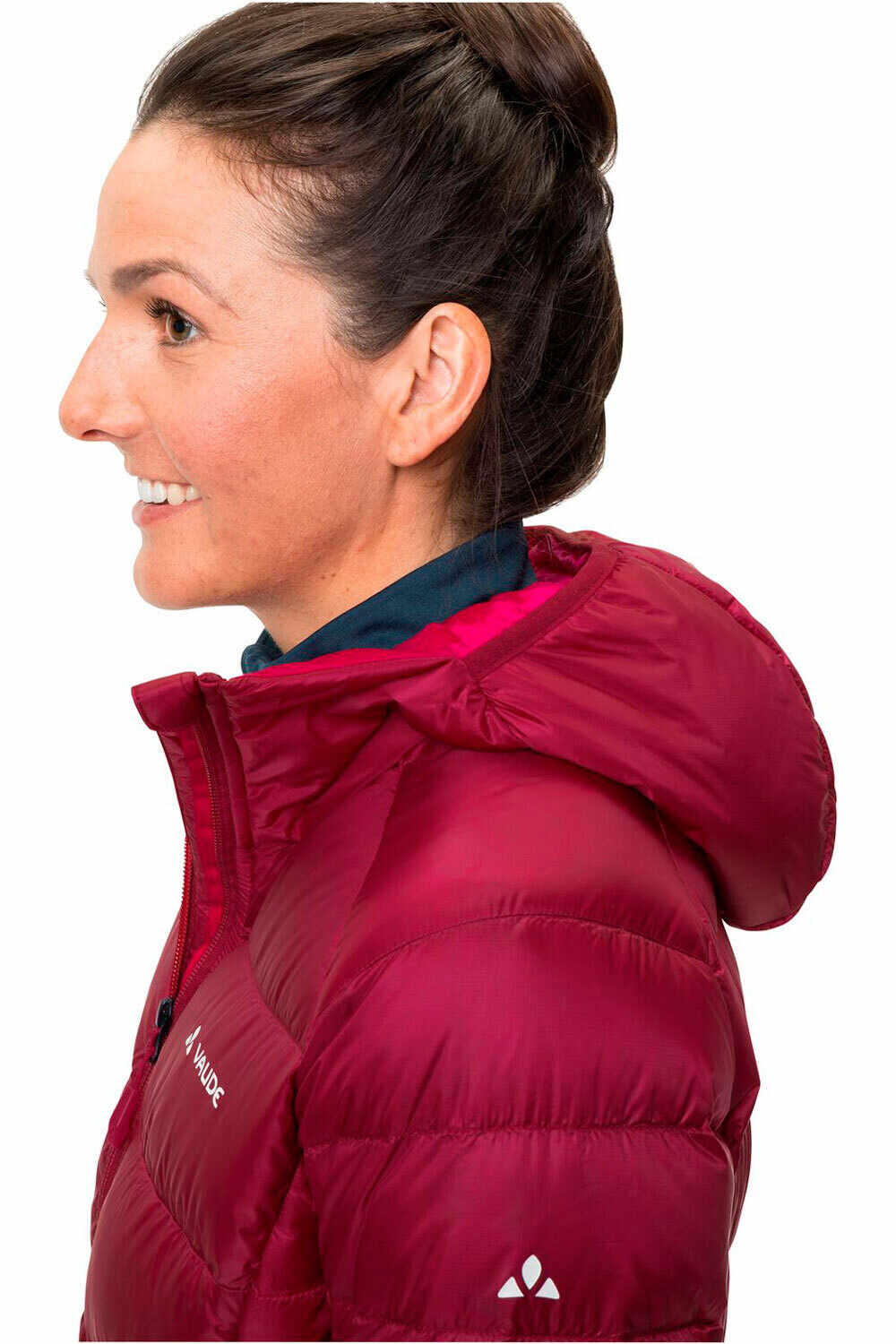 Vaude chaqueta outdoor mujer Vaude Women s Kabru Hooded Jacket III vista detalle Vaude chaqueta outdoor mujer Vaude Women s Kabru Hooded Jacket III vista detalle