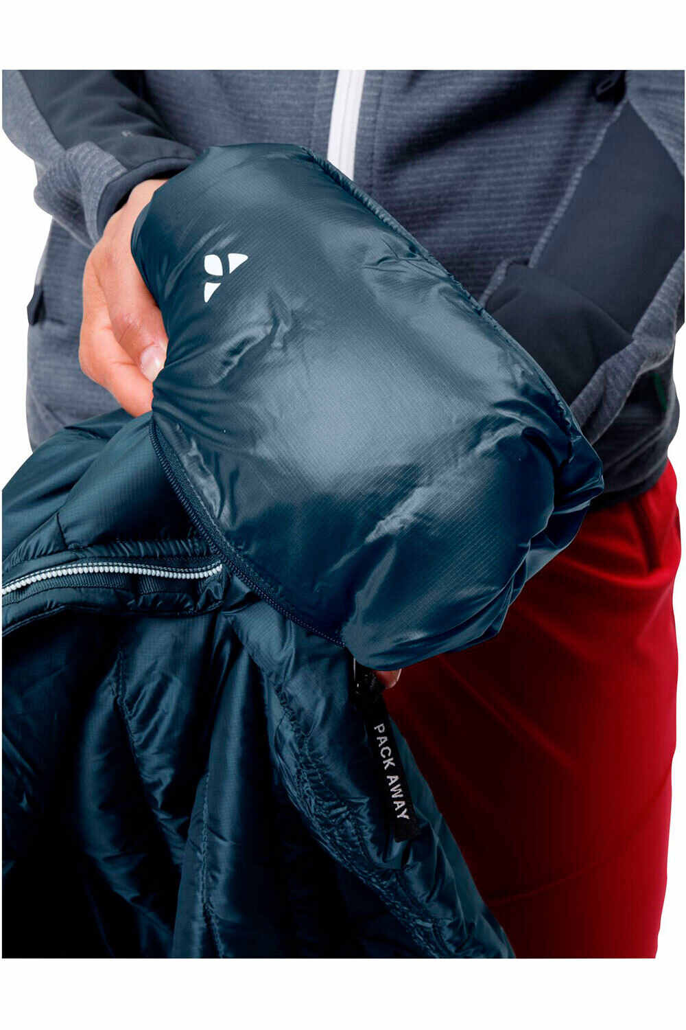 Vaude chaqueta outdoor mujer Vaude Women s Kabru Hooded Jacket III vista detalle Vaude chaqueta outdoor mujer Vaude Women s Kabru Hooded Jacket III vista detalle