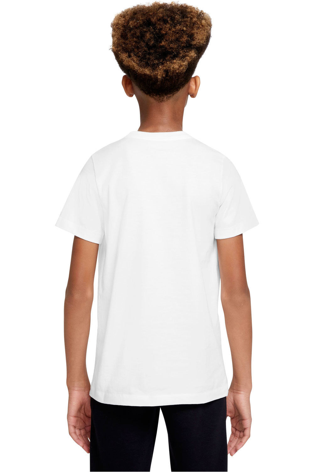Nike camiseta manga corta niño Nike B NSW TEE NIKE AIR FA22 vista trasera Nike camiseta manga corta niño Nike B NSW TEE NIKE AIR FA22 vista trasera
