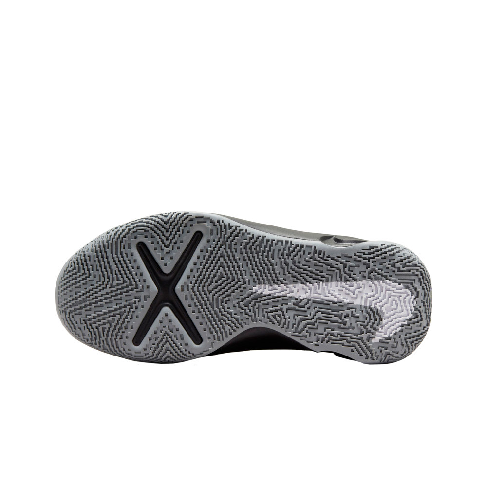 Nike zapatilla baloncesto niños Nike TEAM HUSTLE D 10 NERO vista trasera Nike zapatilla baloncesto niños Nike TEAM HUSTLE D 10 NERO vista trasera