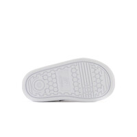 New Balance zapatilla multideporte bebe New Balance Court CT60 vista trasera New Balance zapatilla multideporte bebe New Balance Court CT60 vista trasera