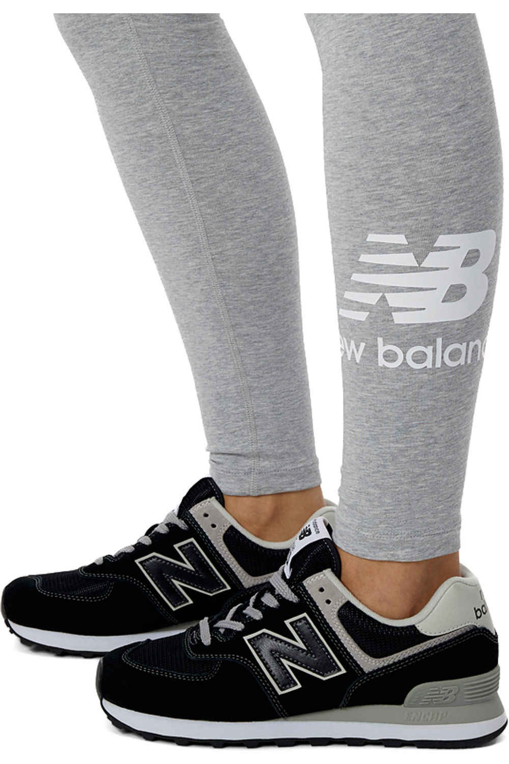 New Balance pantalón mujer New Balance NB Essentials Stacked Legging vista trasera New Balance pantalón mujer New Balance NB Essentials Stacked Legging vista trasera