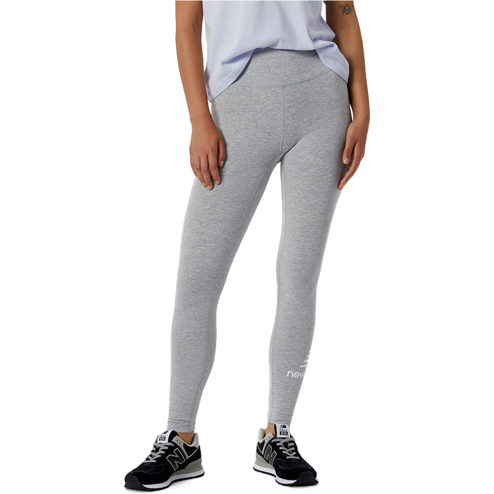 New Balance pantalón mujer New Balance NB Essentials Stacked Legging vista detalle New Balance pantalón mujer New Balance NB Essentials Stacked Legging vista detalle