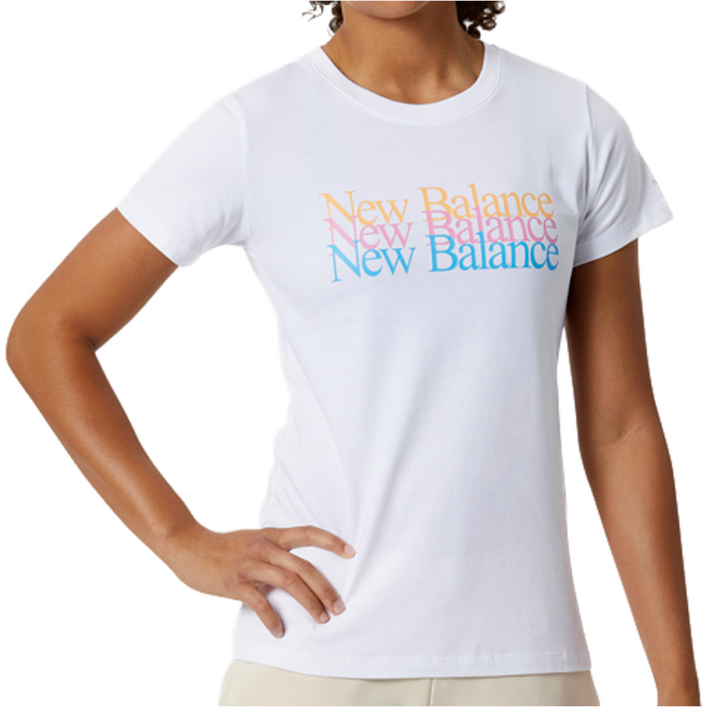 New Balance camiseta manga corta mujer New Balance NB Essentials Celebrate Tee 04 New Balance camiseta manga corta mujer New Balance NB Essentials Celebrate Tee 04