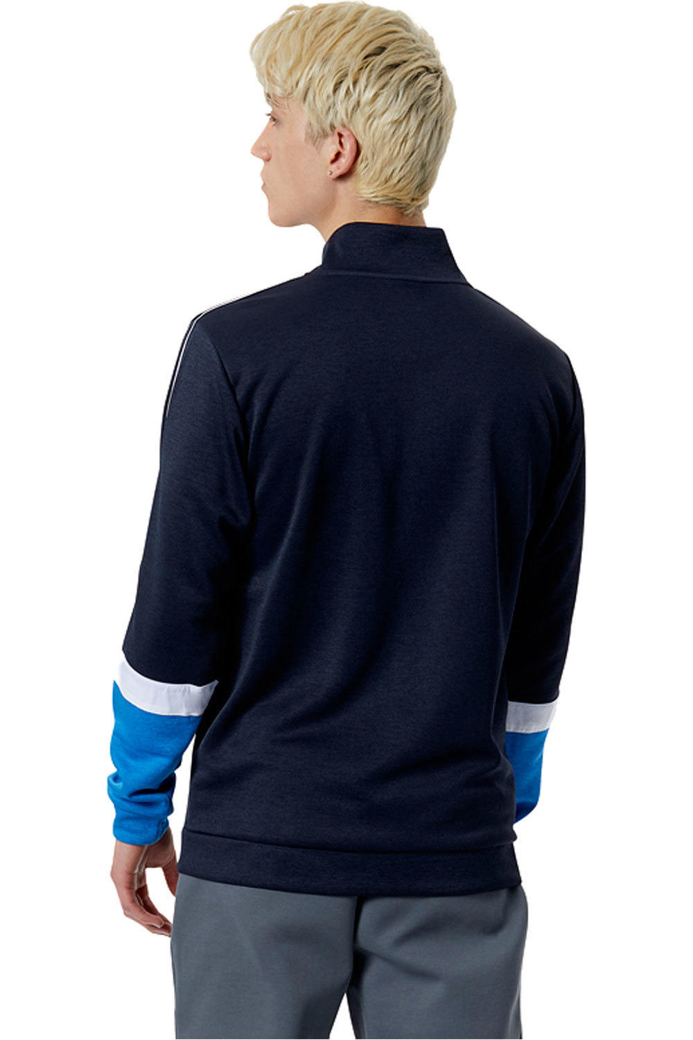 New Balance camiseta técnica manga larga hombre New Balance Tenacity Knit Jacket vista detalle New Balance camiseta técnica manga larga hombre New Balance Tenacity Knit Jacket vista detalle