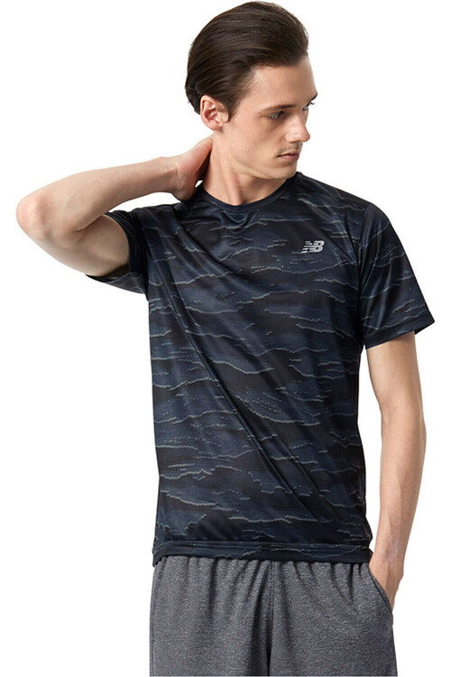 NEW BALANCE PRINTED ACCELERATE SHORT SLEEVE negro