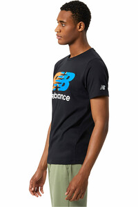 New Balance camiseta técnica manga corta hombre New Balance Graphic Heathertech Tee vista trasera New Balance camiseta técnica manga corta hombre New Balance Graphic Heathertech Tee vista trasera