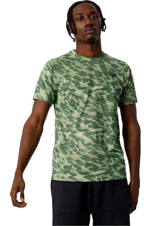 NEW BALANCE TENACITY PRINTED TEE verde