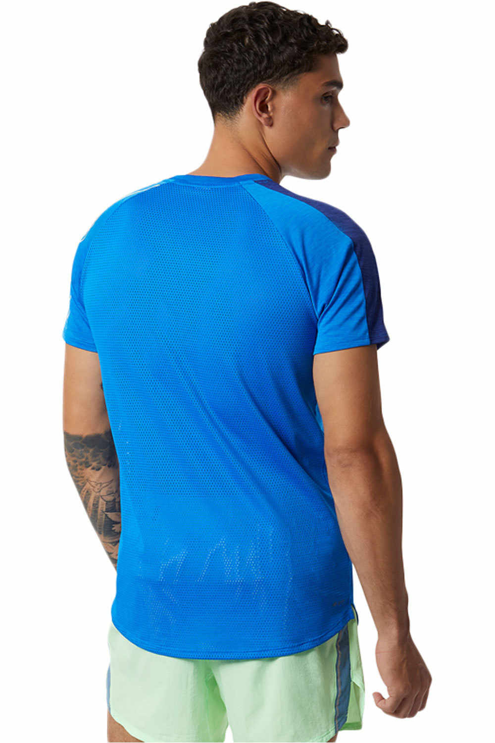 New Balance camiseta técnica manga corta hombre New Balance Printed Fast Flight Short Sleeve vista trasera New Balance camiseta técnica manga corta hombre New Balance Printed Fast Flight Short Sleeve vista trasera