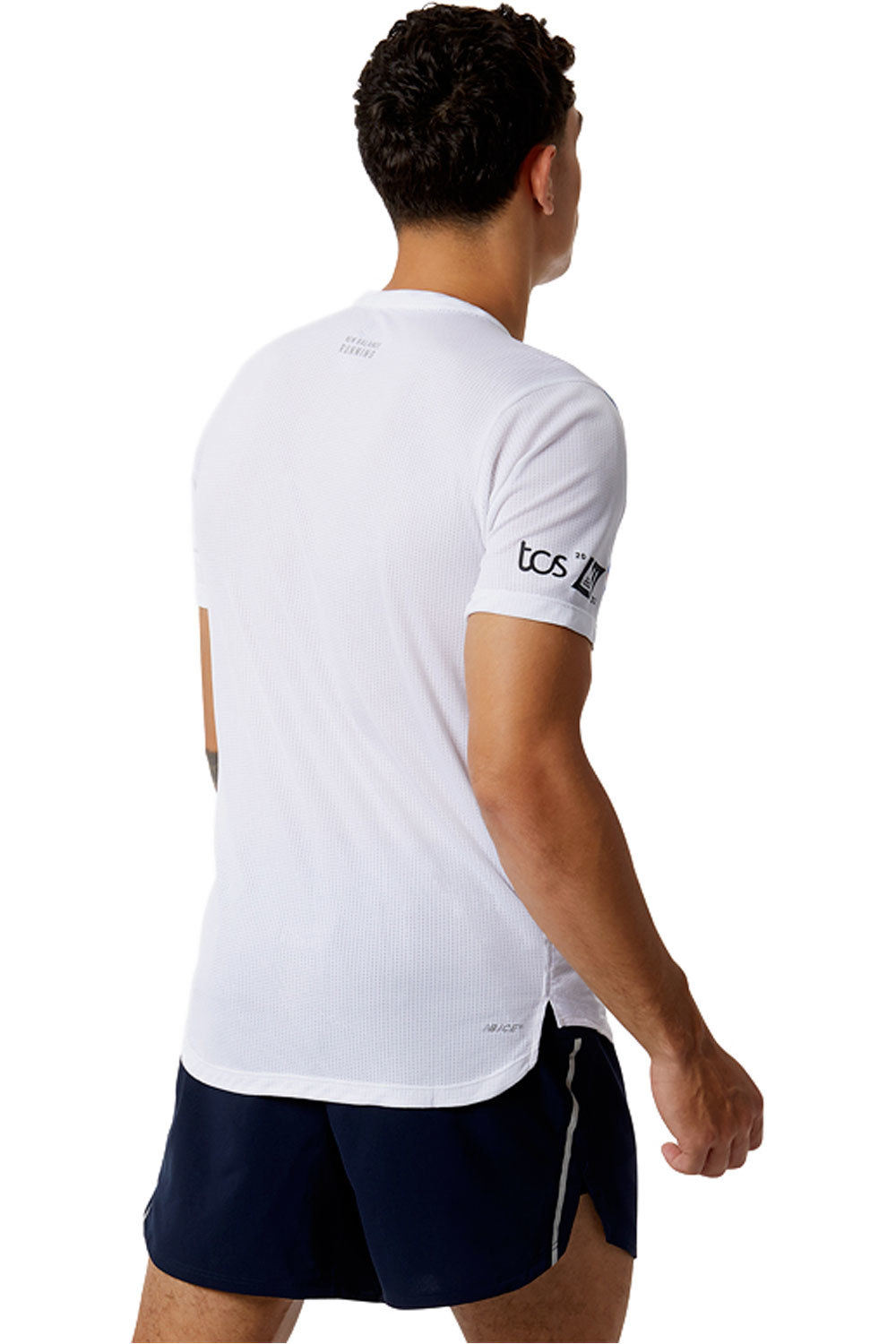 New Balance camiseta técnica manga corta hombre New Balance London Edition Printed Impact Run Short Sleeve vista detalle New Balance camiseta técnica manga corta hombre New Balance London Edition Printed Impact Run Short Sleeve vista detalle