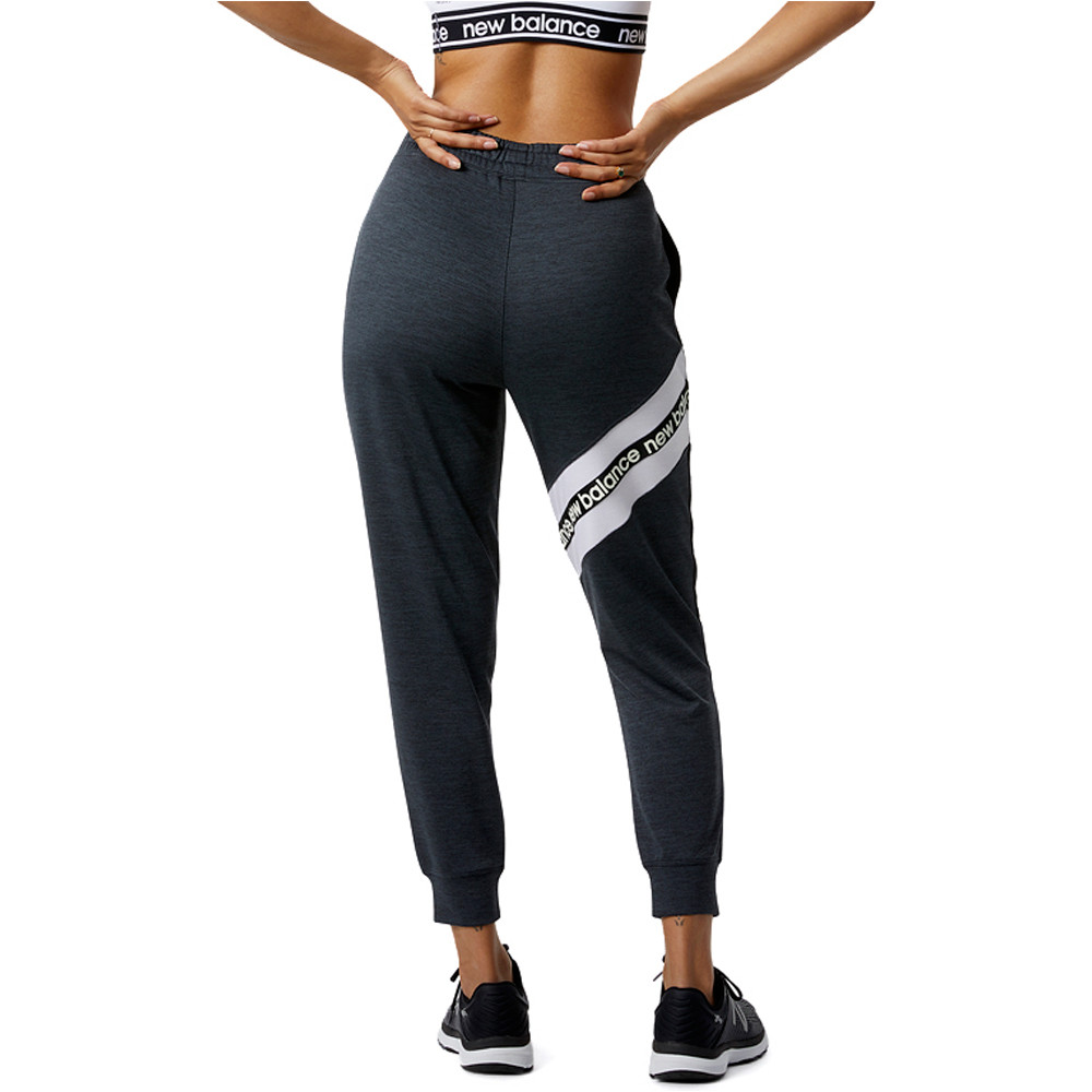 New Balance malla larga running mujer New Balance Relentless Terry Jogger 03 New Balance malla larga running mujer New Balance Relentless Terry Jogger 03