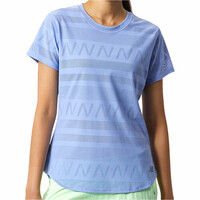 New Balance camiseta entrenamiento manga corta mujer New Balance Q Speed Jacquard Short Sleeve vista detalle New Balance camiseta entrenamiento manga corta mujer New Balance Q Speed Jacquard Short Sleeve vista detalle