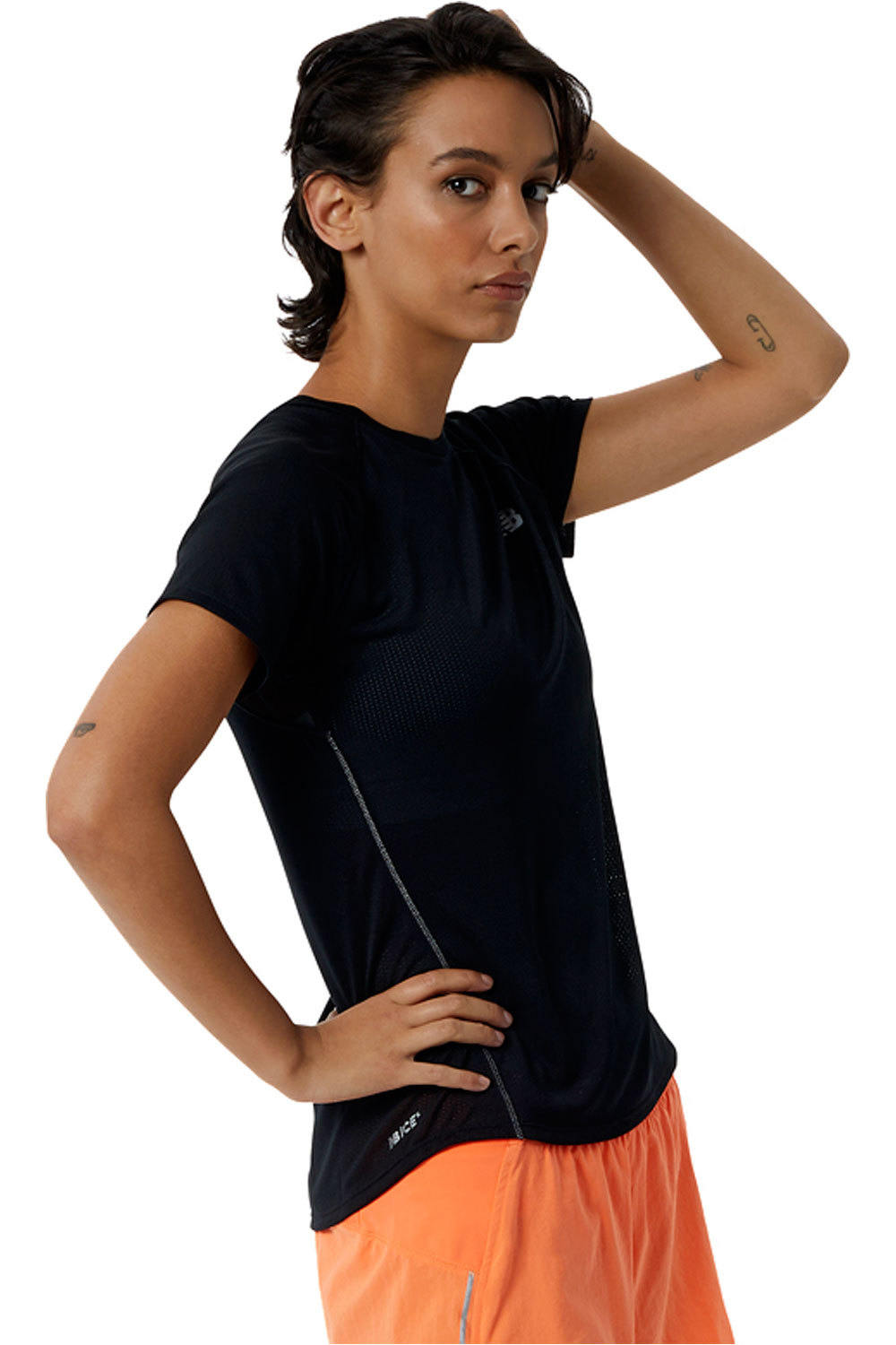 New Balance camiseta entrenamiento manga corta mujer New Balance Impact Run Short Sleeve vista trasera New Balance camiseta entrenamiento manga corta mujer New Balance Impact Run Short Sleeve vista trasera