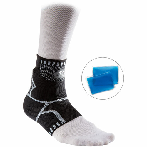 MCDAVID RECOVERY 4-WAY ANKLE SLEEVE WITH CUSTOM COLD PACKS