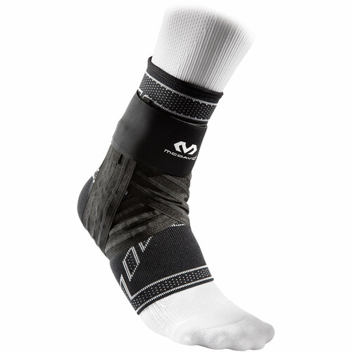 MCDAVID ELITE ENGINEERED ELASTIC ANKLE BRACE WITH FIGURE-6 STRAP AND