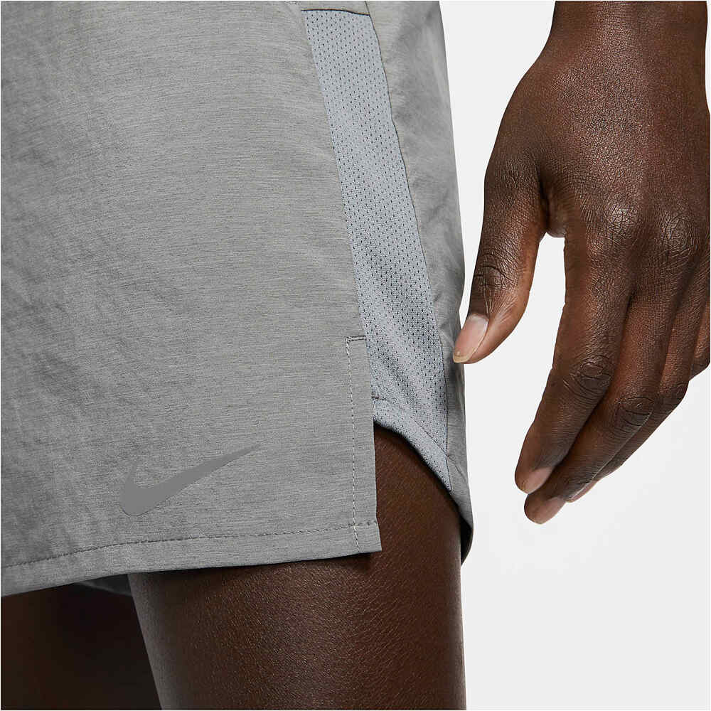 Nike pantaloneta técnica hombre Nike M NK DF CHALLENGER SHORT 72IN1 vista detalle Nike pantaloneta técnica hombre Nike M NK DF CHALLENGER SHORT 72IN1 vista detalle