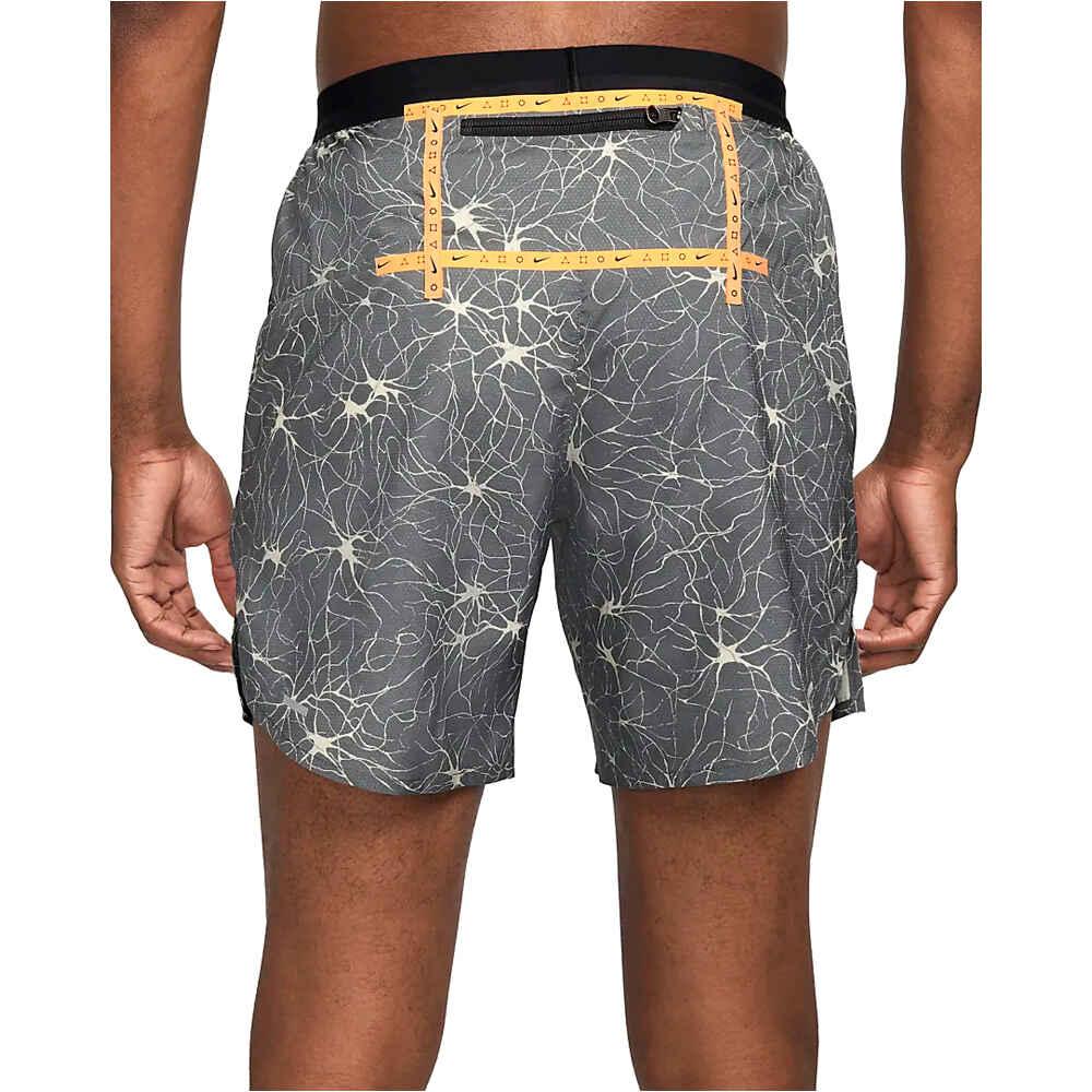 Nike pantaloneta técnica hombre Nike M NK STRIDE SHRT 7IN DYE vista trasera Nike pantaloneta técnica hombre Nike M NK STRIDE SHRT 7IN DYE vista trasera
