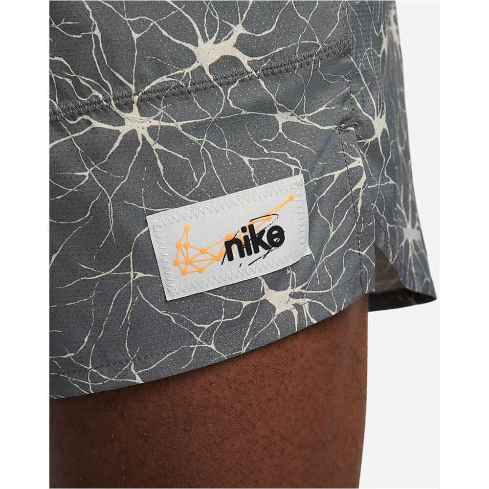 Nike pantaloneta técnica hombre Nike M NK STRIDE SHRT 7IN DYE vista detalle Nike pantaloneta técnica hombre Nike M NK STRIDE SHRT 7IN DYE vista detalle