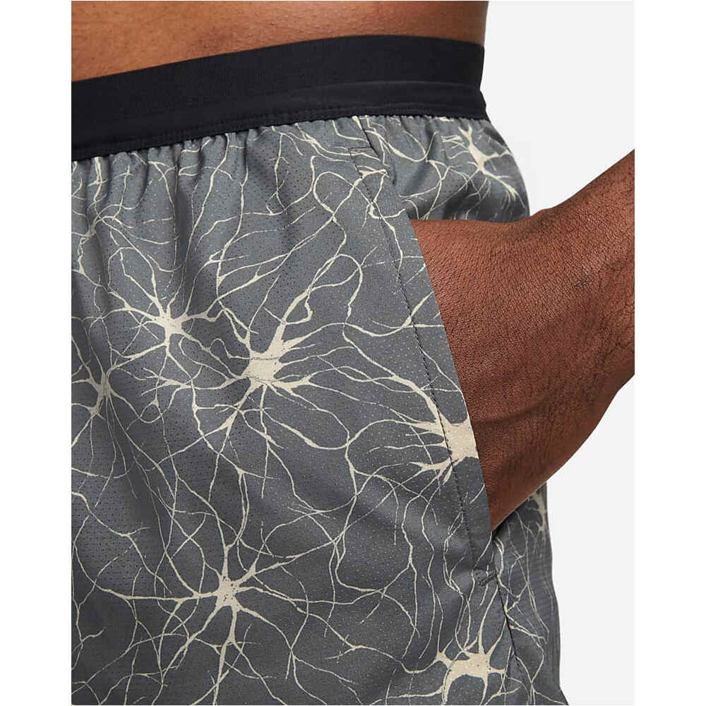 Nike pantaloneta técnica hombre Nike M NK STRIDE SHRT 7IN DYE 03 Nike pantaloneta técnica hombre Nike M NK STRIDE SHRT 7IN DYE 03