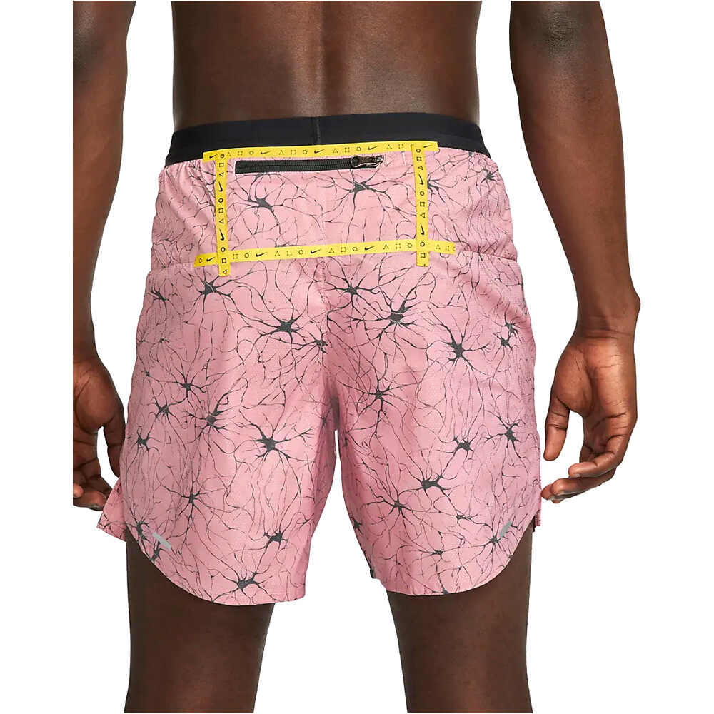 Nike pantaloneta técnica hombre Nike M NK STRIDE SHRT 7IN DYE vista trasera Nike pantaloneta técnica hombre Nike M NK STRIDE SHRT 7IN DYE vista trasera