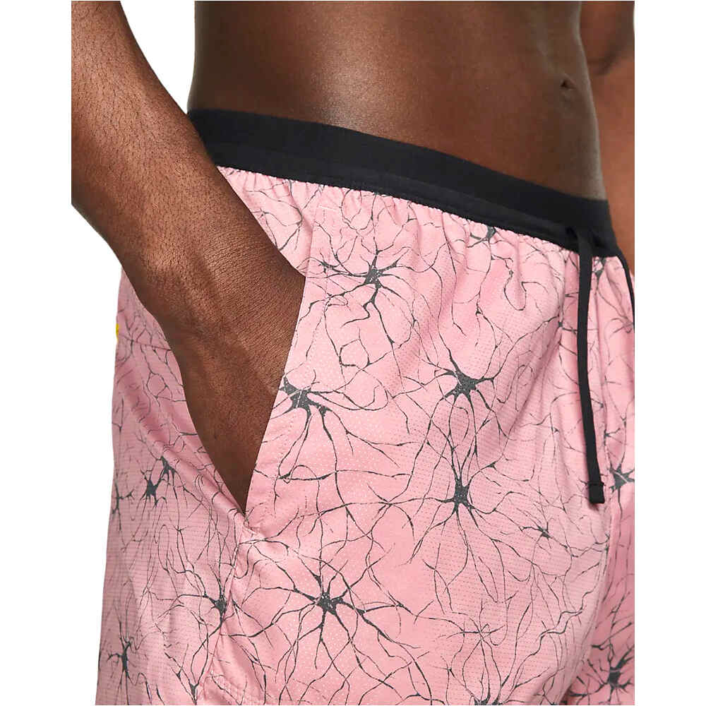 Nike pantaloneta técnica hombre Nike M NK STRIDE SHRT 7IN DYE vista detalle Nike pantaloneta técnica hombre Nike M NK STRIDE SHRT 7IN DYE vista detalle