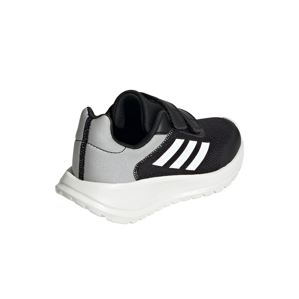 adidas zapatilla multideporte niño Tensaur Run vista trasera adidas zapatilla multideporte niño Tensaur Run vista trasera