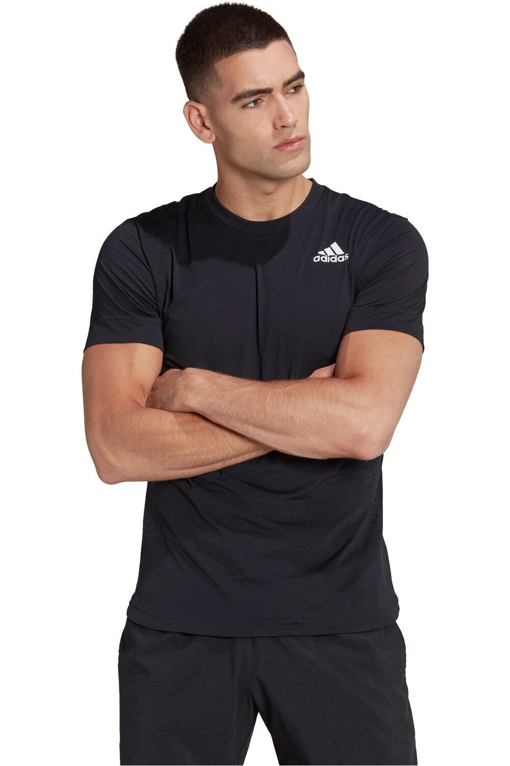 adidas camiseta tenis manga corta hombre Adidas NEW YORK TEE vista frontal adidas camiseta tenis manga corta hombre Adidas NEW YORK TEE vista frontal