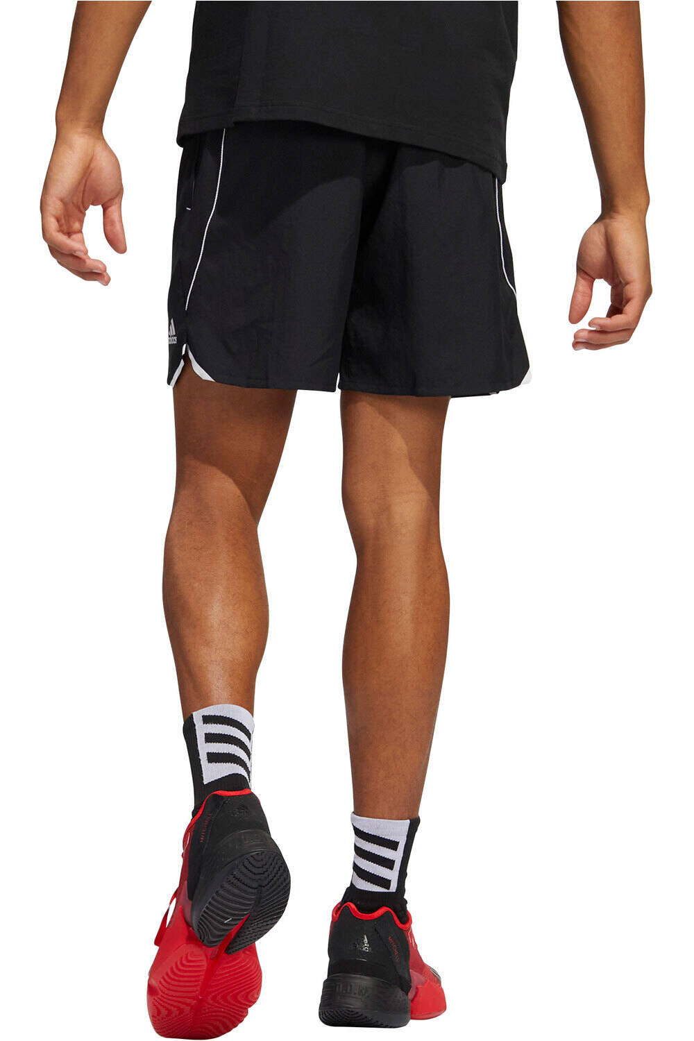 adidas pantalón baloncesto Adidas DM SHORT vista trasera adidas pantalón baloncesto Adidas DM SHORT vista trasera