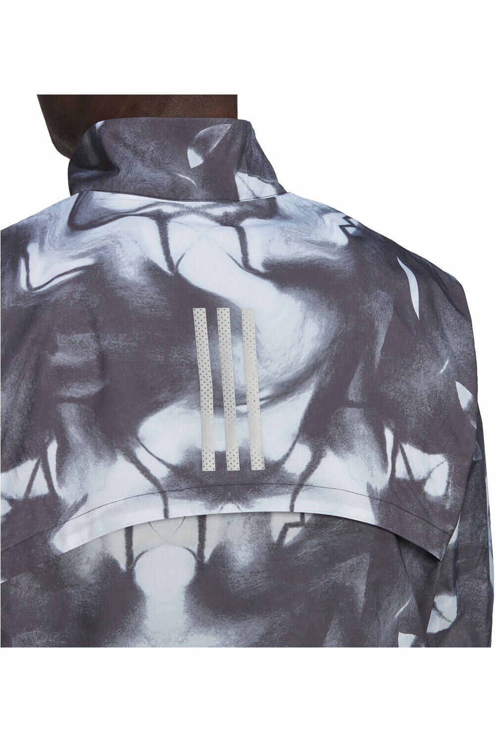 adidas CHAQUETA RUNNING HOMBRE Adidas MARATHON JACKET vista detalle adidas CHAQUETA RUNNING HOMBRE Adidas MARATHON JACKET vista detalle