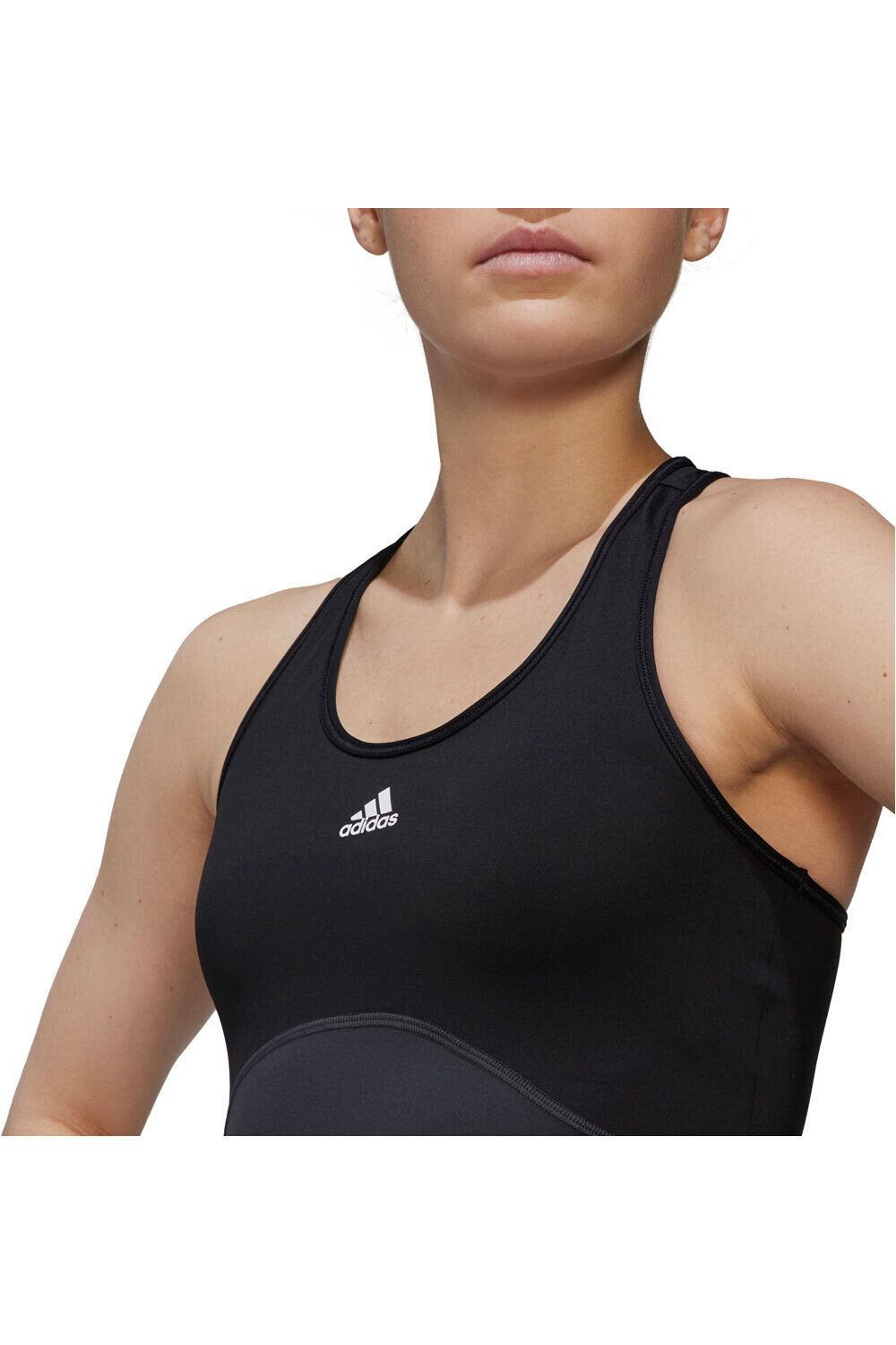 adidas camiseta tirantes fitness mujer Adidas TRN HIIT CRO TK vista detalle adidas camiseta tirantes fitness mujer Adidas TRN HIIT CRO TK vista detalle
