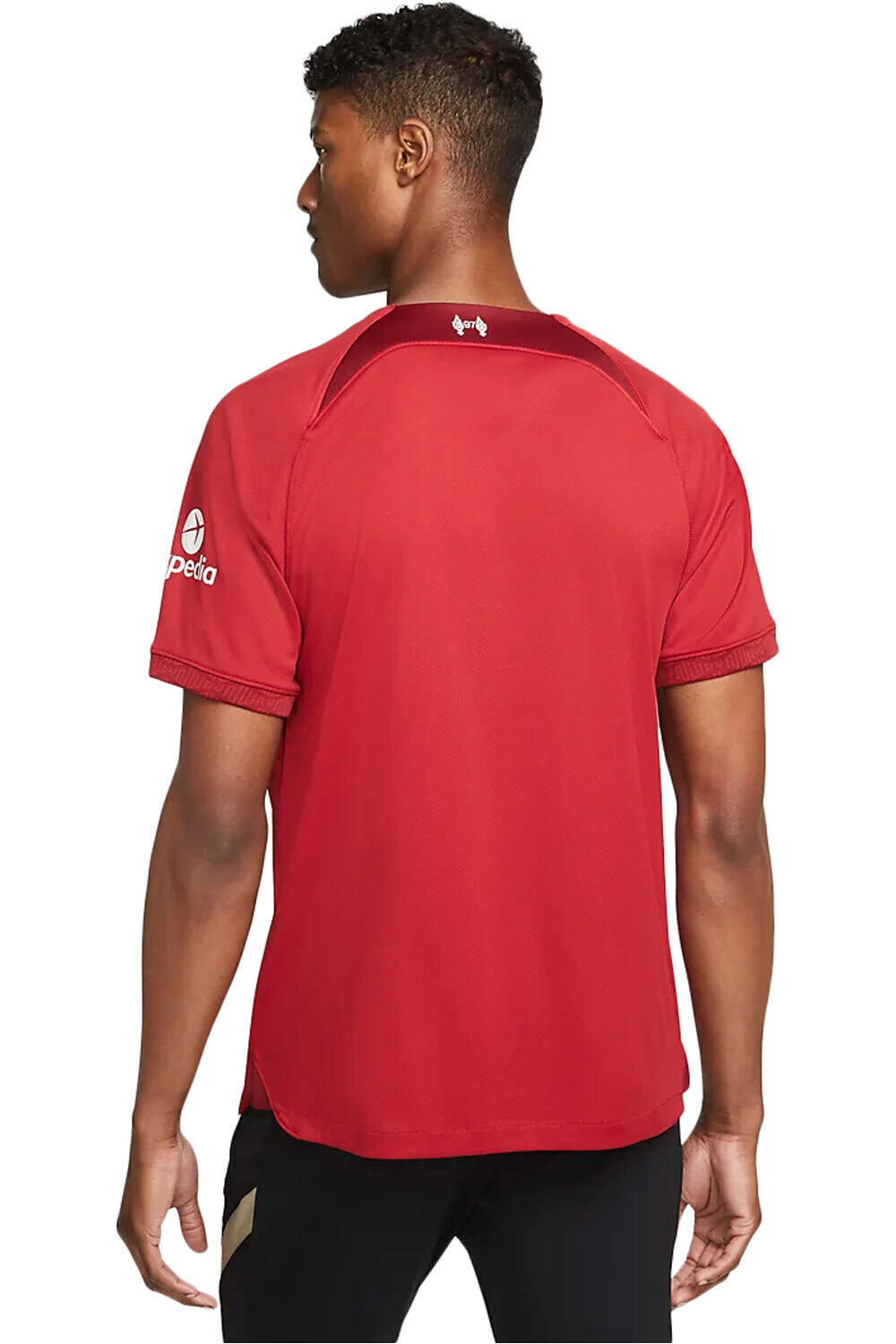Nike camiseta de fútbol oficiales Nike LIVERPOOL 23 M NK DF STAD JSY SS HM vista trasera Nike camiseta de fútbol oficiales Nike LIVERPOOL 23 M NK DF STAD JSY SS HM vista trasera