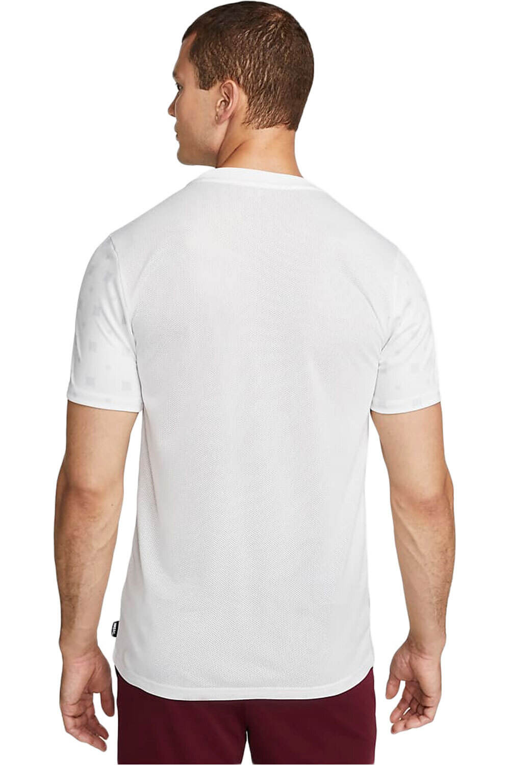 Nike camiseta de fútbol oficiales Nike M NK DF FC LIBERO TOP SS GX vista trasera Nike camiseta de fútbol oficiales Nike M NK DF FC LIBERO TOP SS GX vista trasera