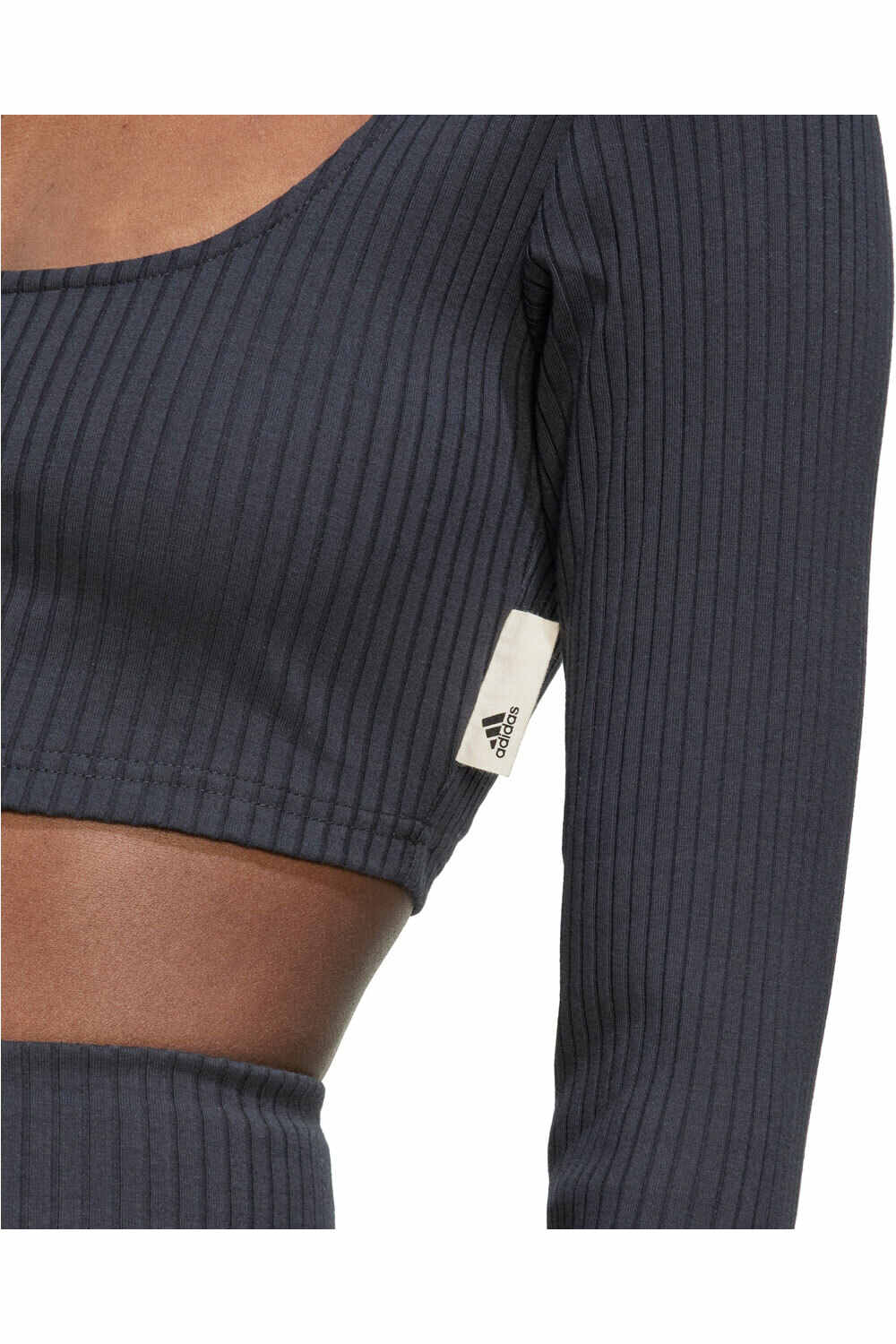 adidas camiseta manga larga mujer Adidas W SL RIB CRO LS vista detalle adidas camiseta manga larga mujer Adidas W SL RIB CRO LS vista detalle