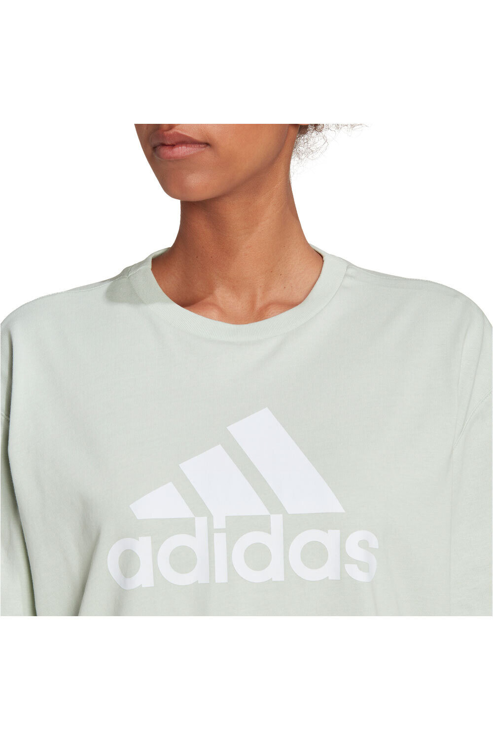 adidas camiseta manga corta mujer Adidas W FI BOS TEE vista detalle adidas camiseta manga corta mujer Adidas W FI BOS TEE vista detalle