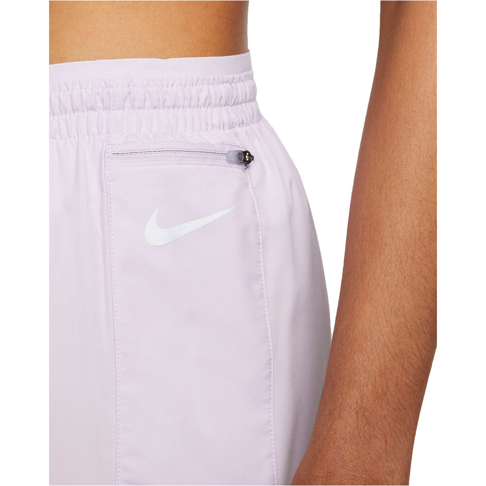 Nike pantalón running mujer Nike W NK TEMPO LUXE SHORT 5IN 06 Nike pantalón running mujer Nike W NK TEMPO LUXE SHORT 5IN 06